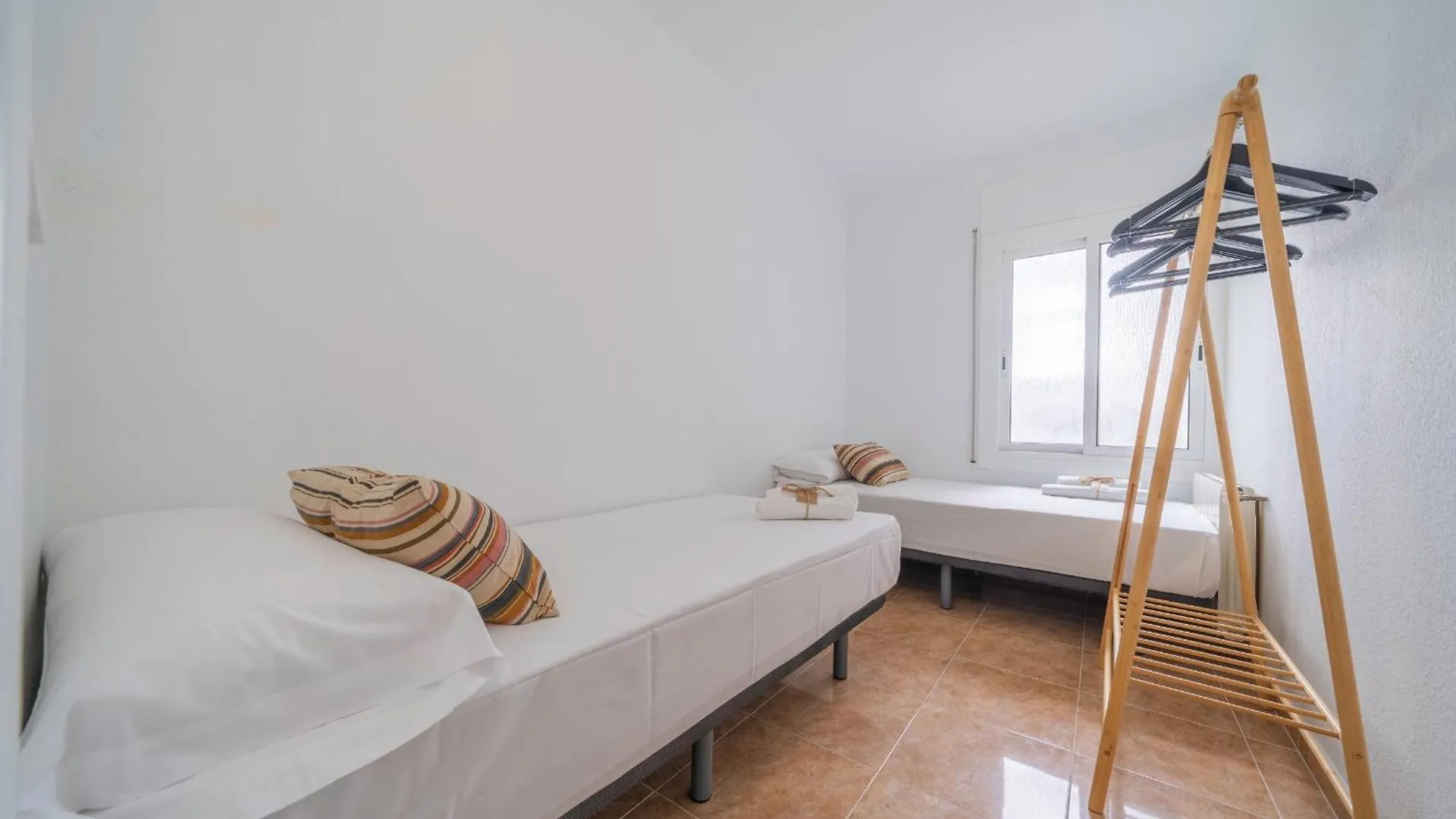 Homeholidaysrentals Sampai - Costa Barcelona Pineda de Mar Apartment